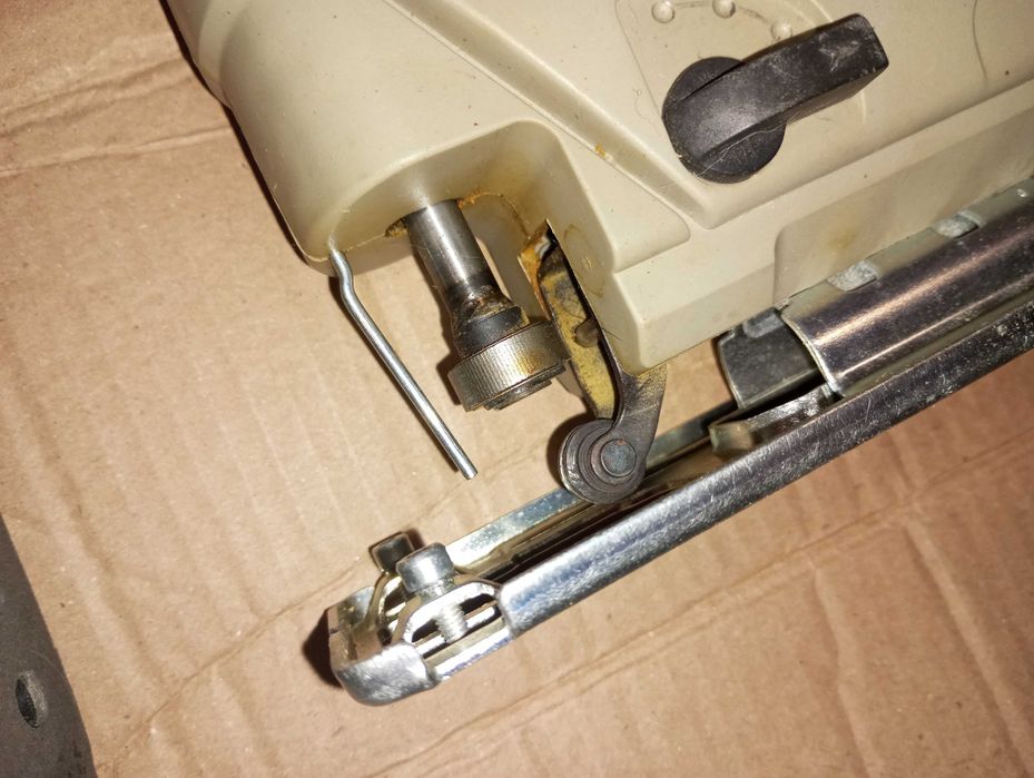 Лобзик электролобзик Днепромаш плэ 80