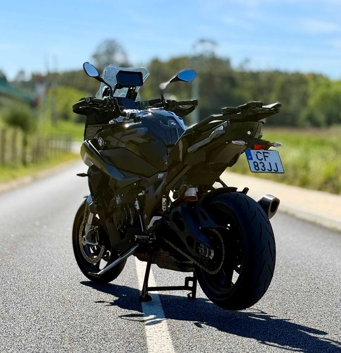BMW S1000XR Triple Black
