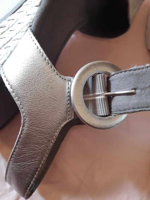 Sandały GABOR 39 skóra kolor srebrny soft lekkie miękkie na koturnie platformie
