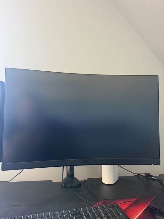 MSI Optix G27C5 Curved czarny