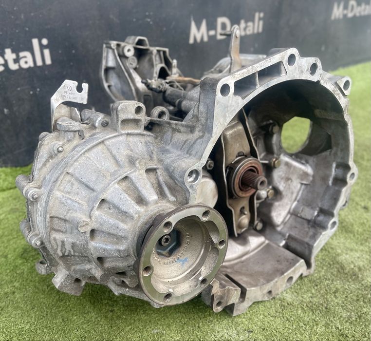 Коробка передач МКПП 1.4 TSI JCQ 6-ст CAX BMY BLG Touran Passat Skoda
