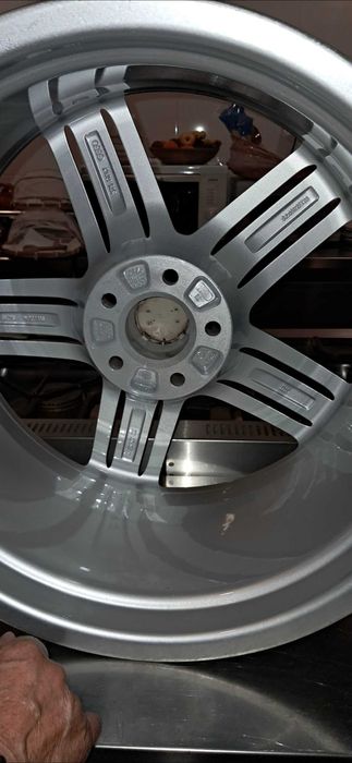 Jantes Audi 19 Originais 9J ET33 Novas e 2 8.5J ET 43