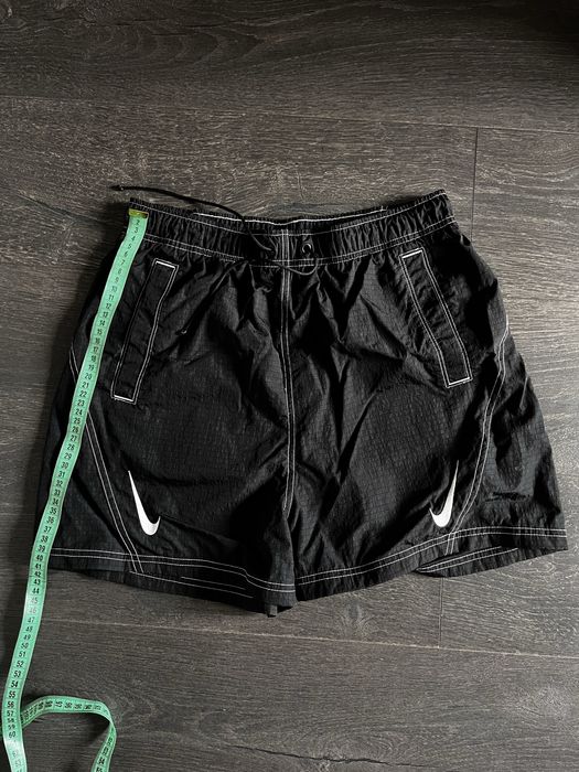 Спортивні шорти найк