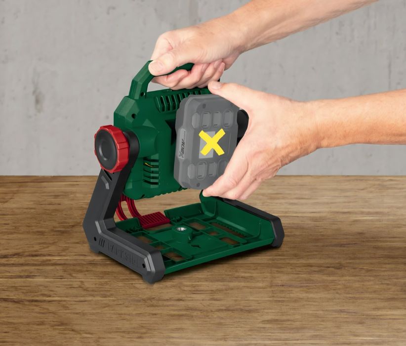 Lampa led halogen naświetlacz Parkside PLSA 20 LI  X20 VTEAM