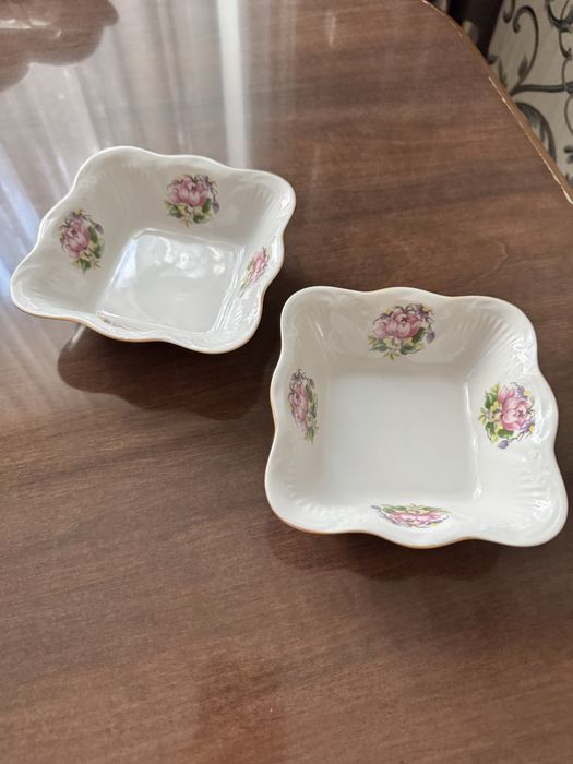 Салатник фарфоровый