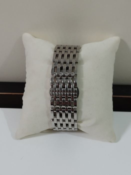 Relógio tissot modelo T02.1.181.81