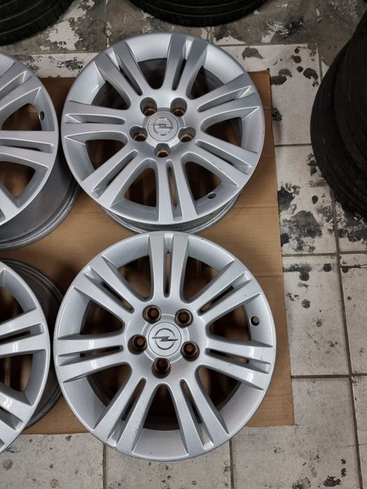 Alufelgi felgi aluminiowe Opel Astra H 5x110 16 cali 6.5 szerokości