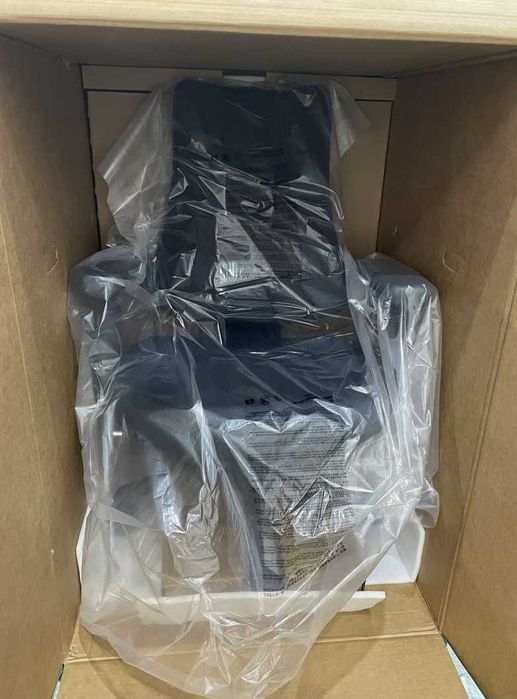 LiberNovo Omni Dynamic Ergonomic Chair / Midnight Black / 45cm / 48cm