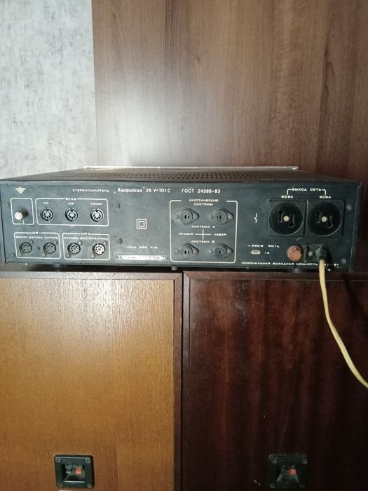 Усилитель и колонки