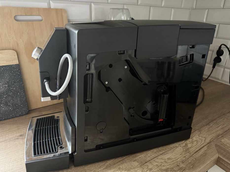 Ekspres Nivona CafeRomatica 790 - po serwisie, wyczyszczony
