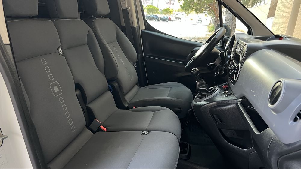 Citroen berlingo 1.6 hdi 3 lugares ( 2015 )