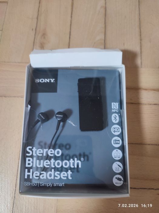 ZZestaw słuchawkowy stereo Bluetooth® Sony SBH50.