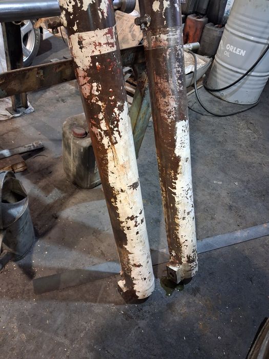 Naprawa siłowników hydraulicznych