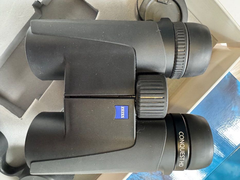 Бінокль Zeiss Conquest HD 10x32