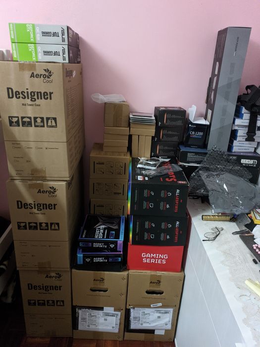 2x Pc Gaming 14 cores, 16gb ddr4, Nvidia Super headset monitor teclado