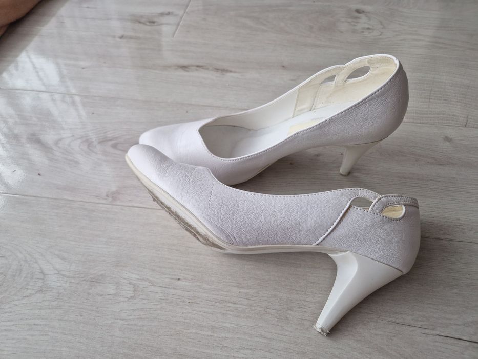 Białe buty do ślubu r.38