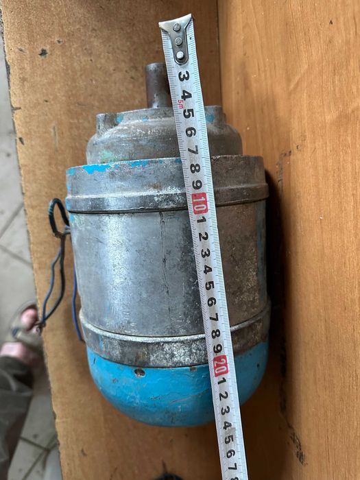 Электромотор   220\ 380 вт.    Электродвигатель