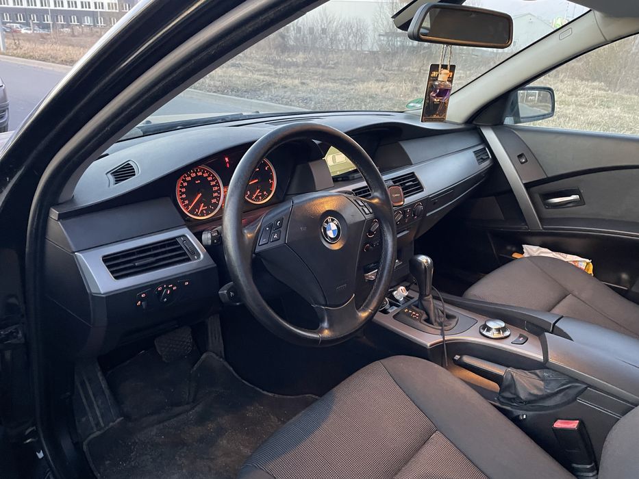 Продам БМВ е61 м57