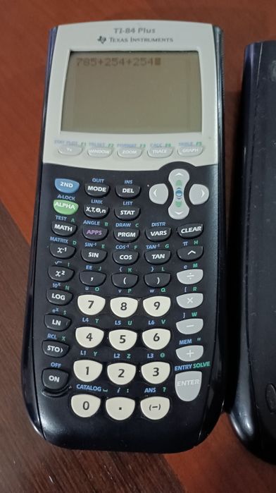 Calculadora gráfica Texas ti 84 plus