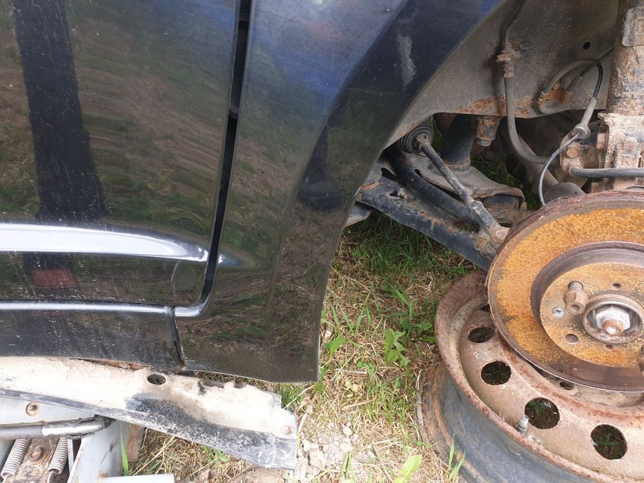 Suzuki Swift  Mk6,  błotnik prawy ZCE