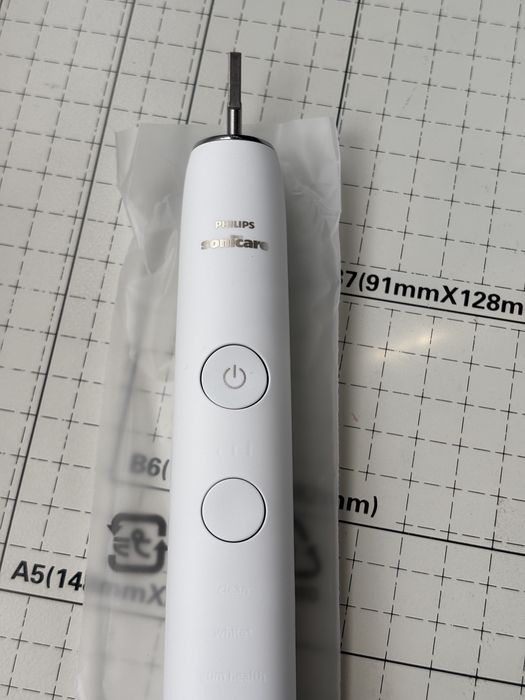 NOWA Philips Sonicare DiamondClean Smart HX993