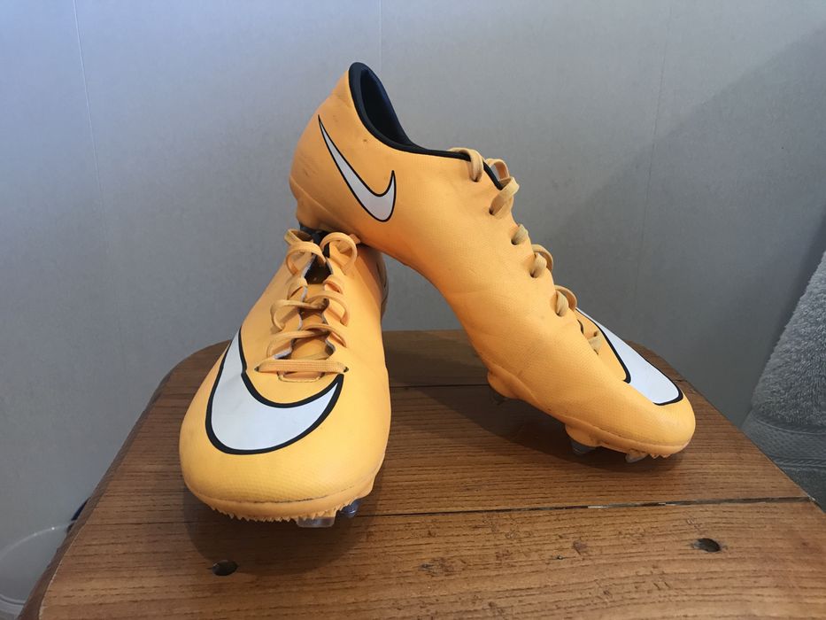 Бутсы Nike Mercurial