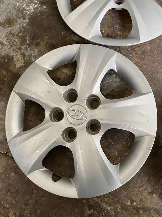 Колпаки Hyundai r 15 I30 клмплект