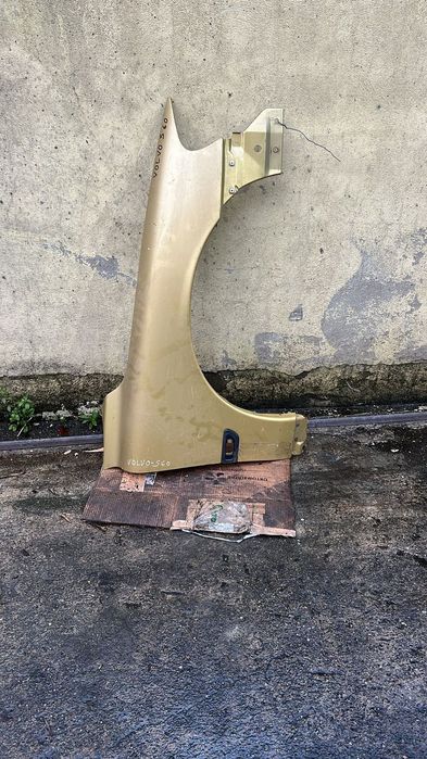 Guarda Lamas da Frente Direito Volvo S60