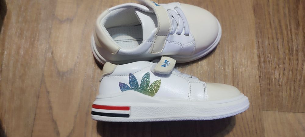 Кросовки для самых маленьких