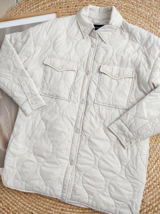 Pikowana kurtka Medicine XS/S Kremowo szara kurtka oversize Watowana