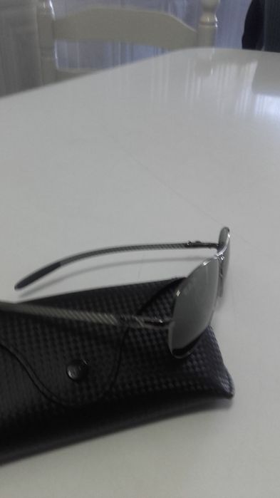 Vendo óculos de sol