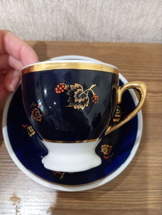 Вінтажний чайний сервіз