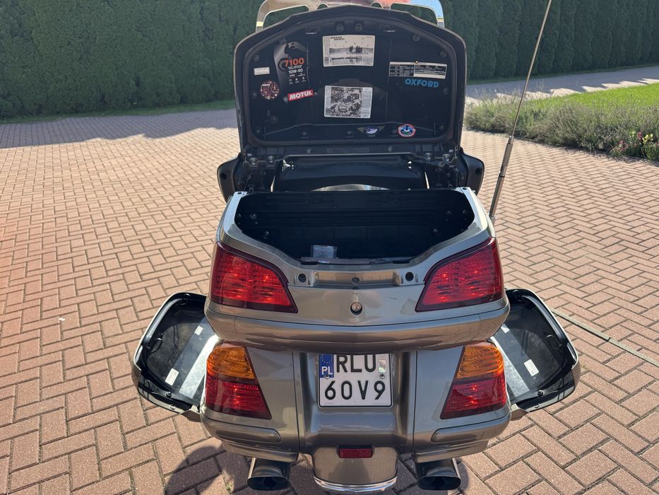 Motocykl Honda Goldwing 1800 ABS 2004