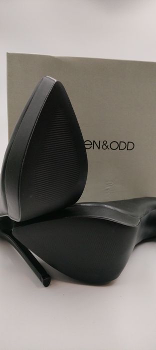 Promocja, szpilki marki Even Odd+Gratis zestaw skarpet