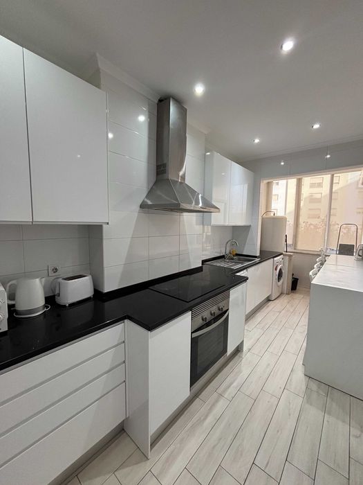 Quarto ensuite (15m2) para estudantes no Lumiar, incl. despesas