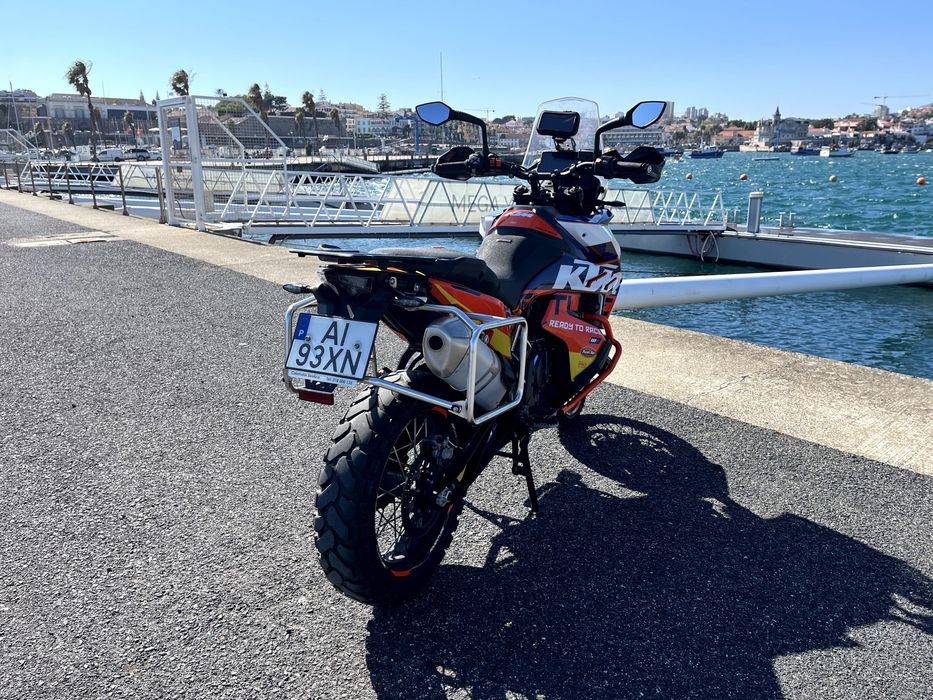 2021 KTM adventure 890 R