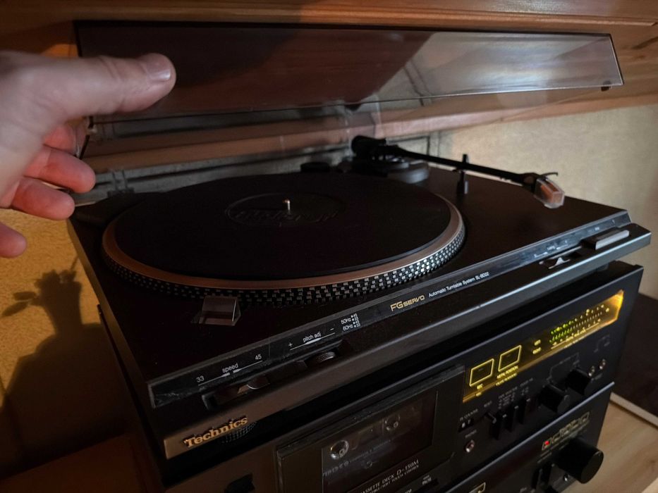 Aparelhagem Sansui + Gira Discos Technics