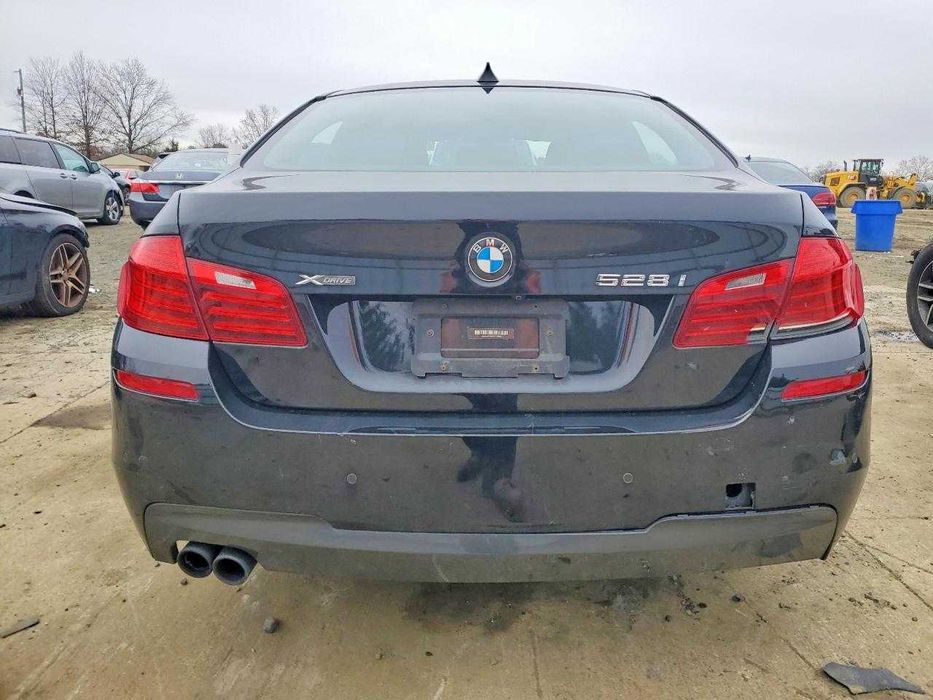 Бампер BMW F10 Розборка БМВ Ф10 Запчастини до BMW F10 M Пакет