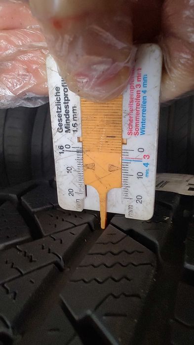 VW Touareg Koła Zimowe Alufelgi R17 235/65