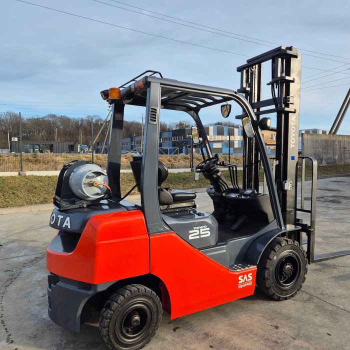 Навантажувач TOYOTA 2,5 тон 2019р