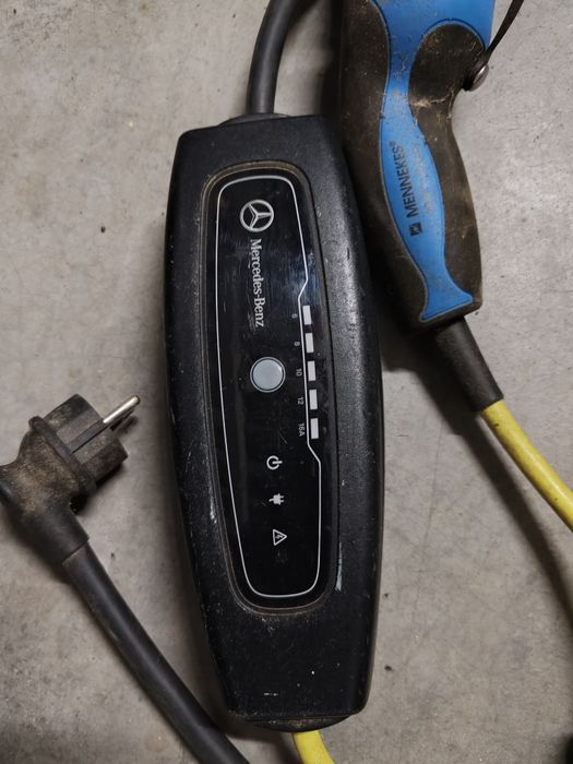 Carregadores Tipo 2 carros eléctricos/plug-in - tomada Schuko