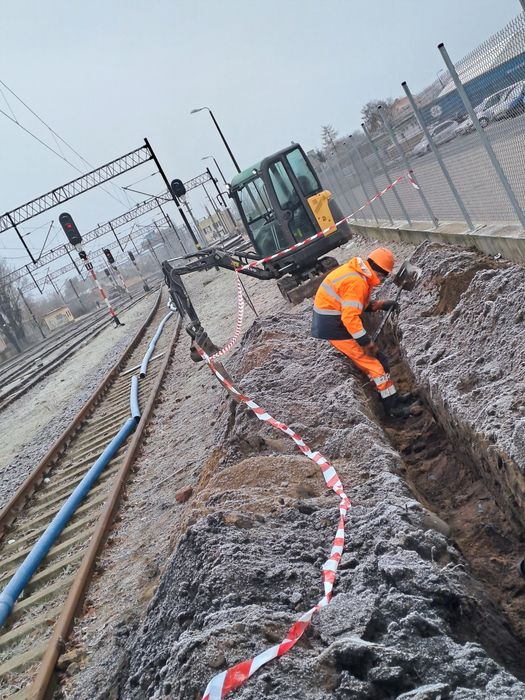 Minikoparka usługi wykopy, fundamenty,