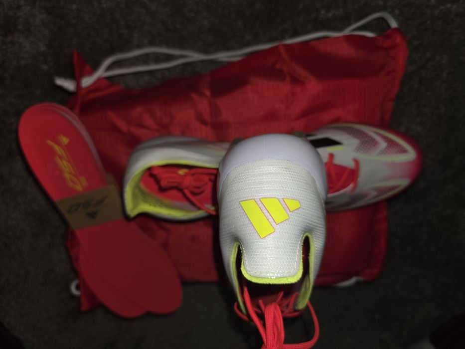 Chuteiras Adidas F50 Elite AG