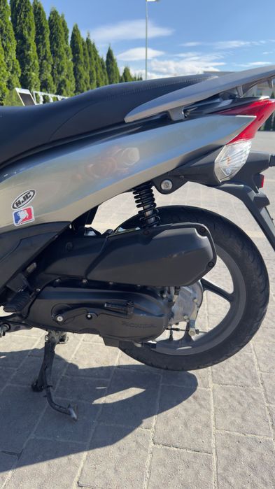 Скутер Honda Dio 110