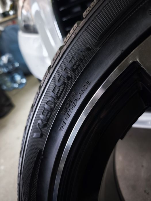 Nowe alufelgi 18' 5x112 z nowymi oponami zimowymi Vredestein 245/40/18