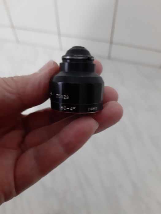 Продам обьектив для микроскопа или камеры Ломо