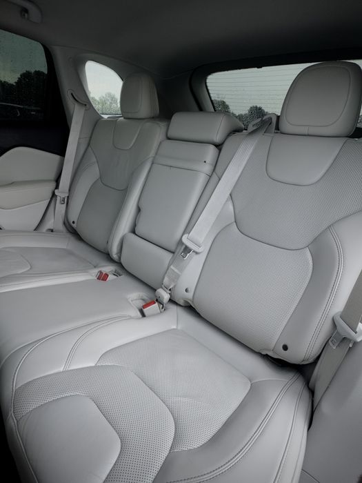 Jeep Cherokee 2019 VIN 1C4PJMDX0KD393679 фото оголошення 15 з 16