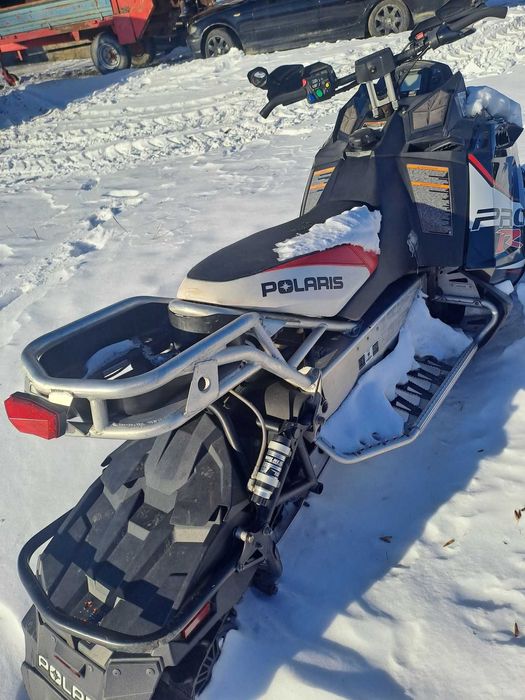skuter śnieżny Polaris Pro R 800