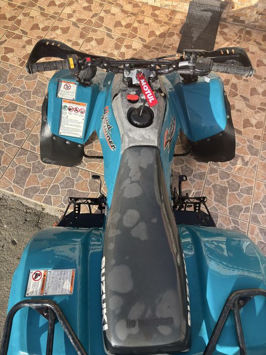 Moto 4 Susuki LT 160