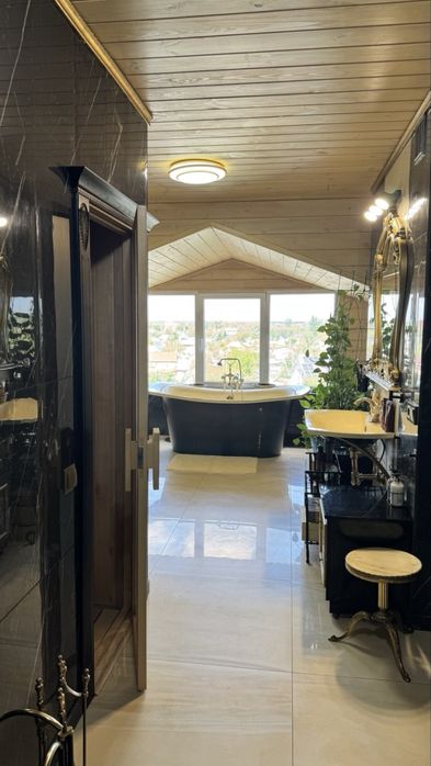 Продаж 2-поверх.пентхаус, новобудова  в центрі міста (вул.Ткаченка, 5)